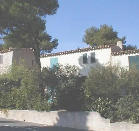 2 Dans Avec Piscine 700m * Cavalaire-sur-Mer